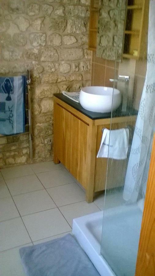 La Maison De L'Aubepin Saint-Savinien Εξωτερικό φωτογραφία